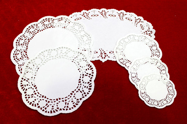 Doyley Round Lace 4.5&quot;